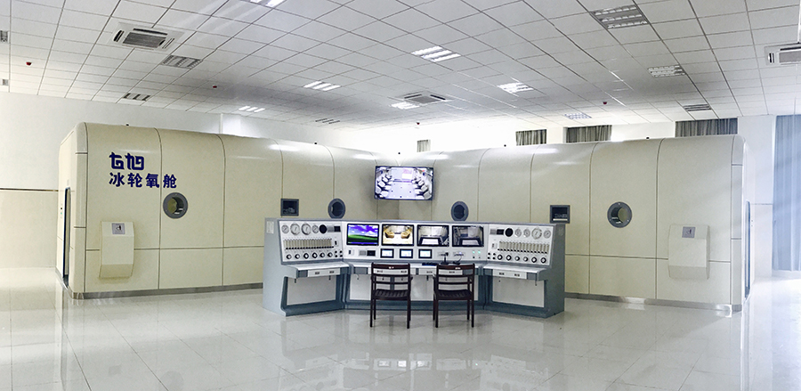 12025776_高压氧舱全景图.jpeg